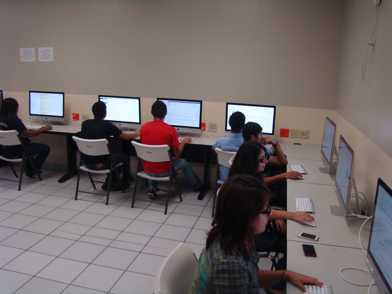 Sala de Cómputo iMac